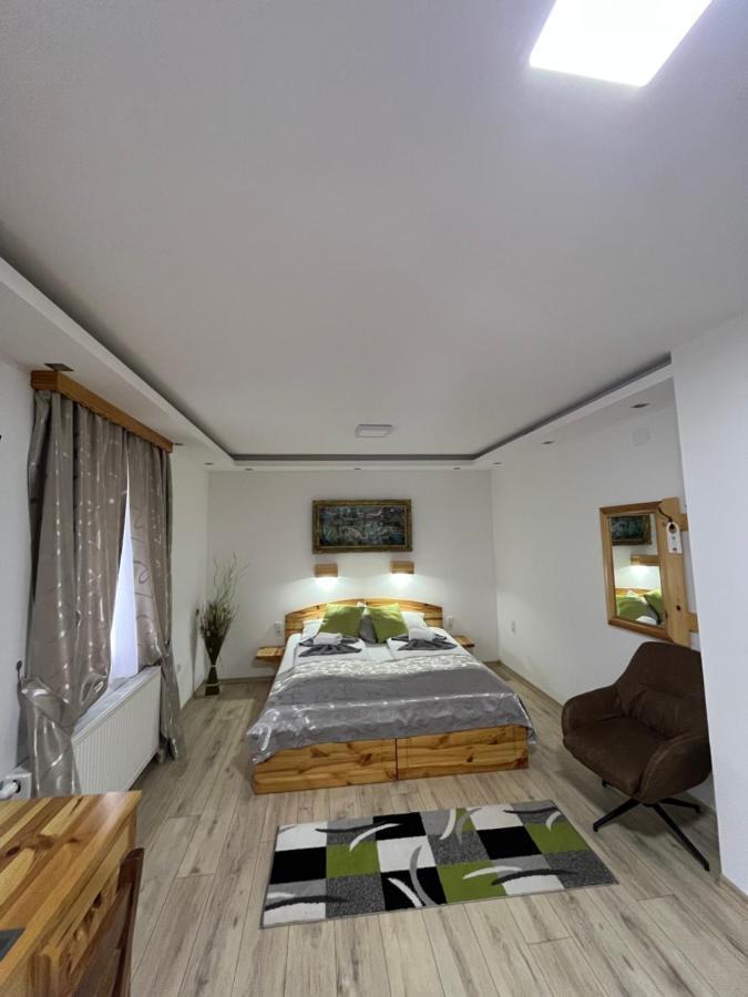 Rustic Inn River Prijeboj Εξωτερικό φωτογραφία