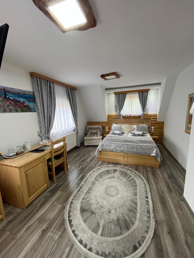 Rustic Inn River Prijeboj Εξωτερικό φωτογραφία