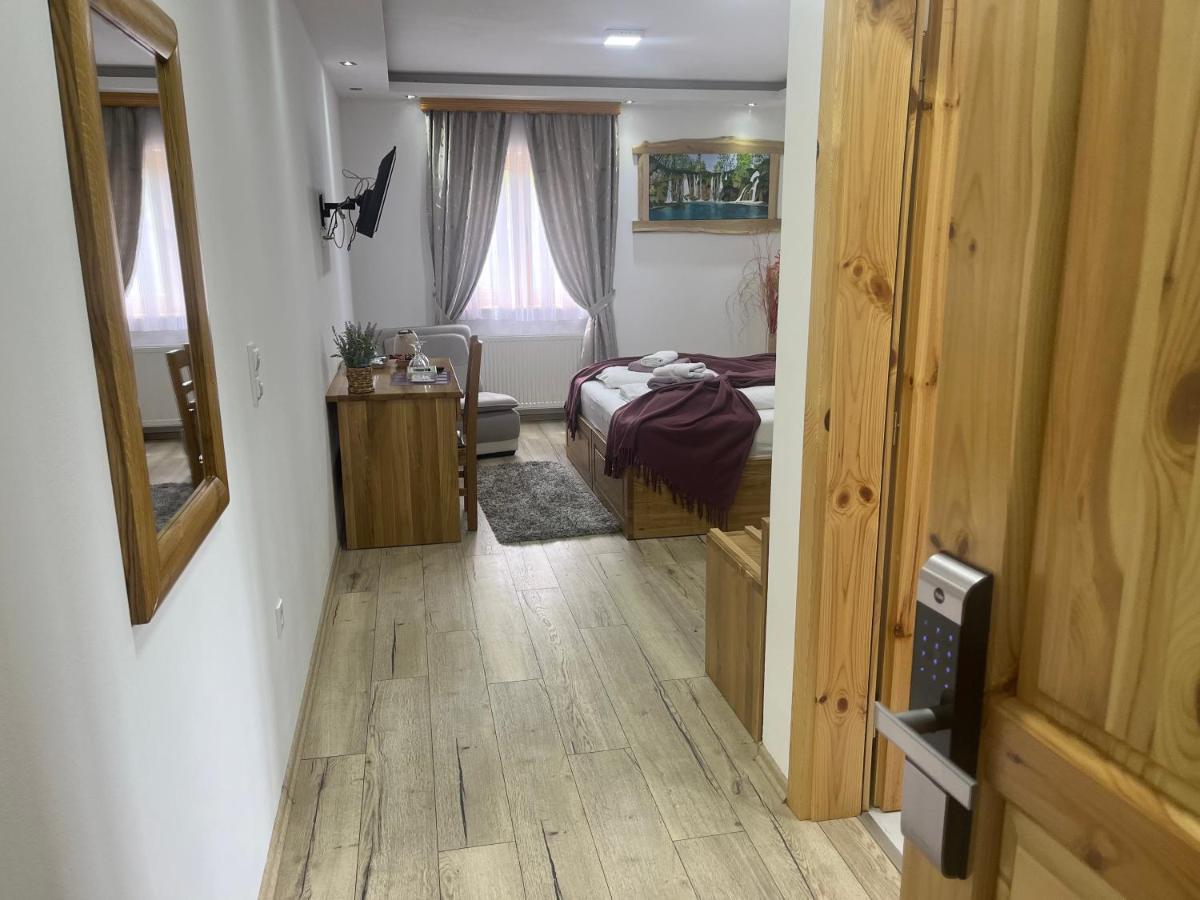 Rustic Inn River Prijeboj Εξωτερικό φωτογραφία