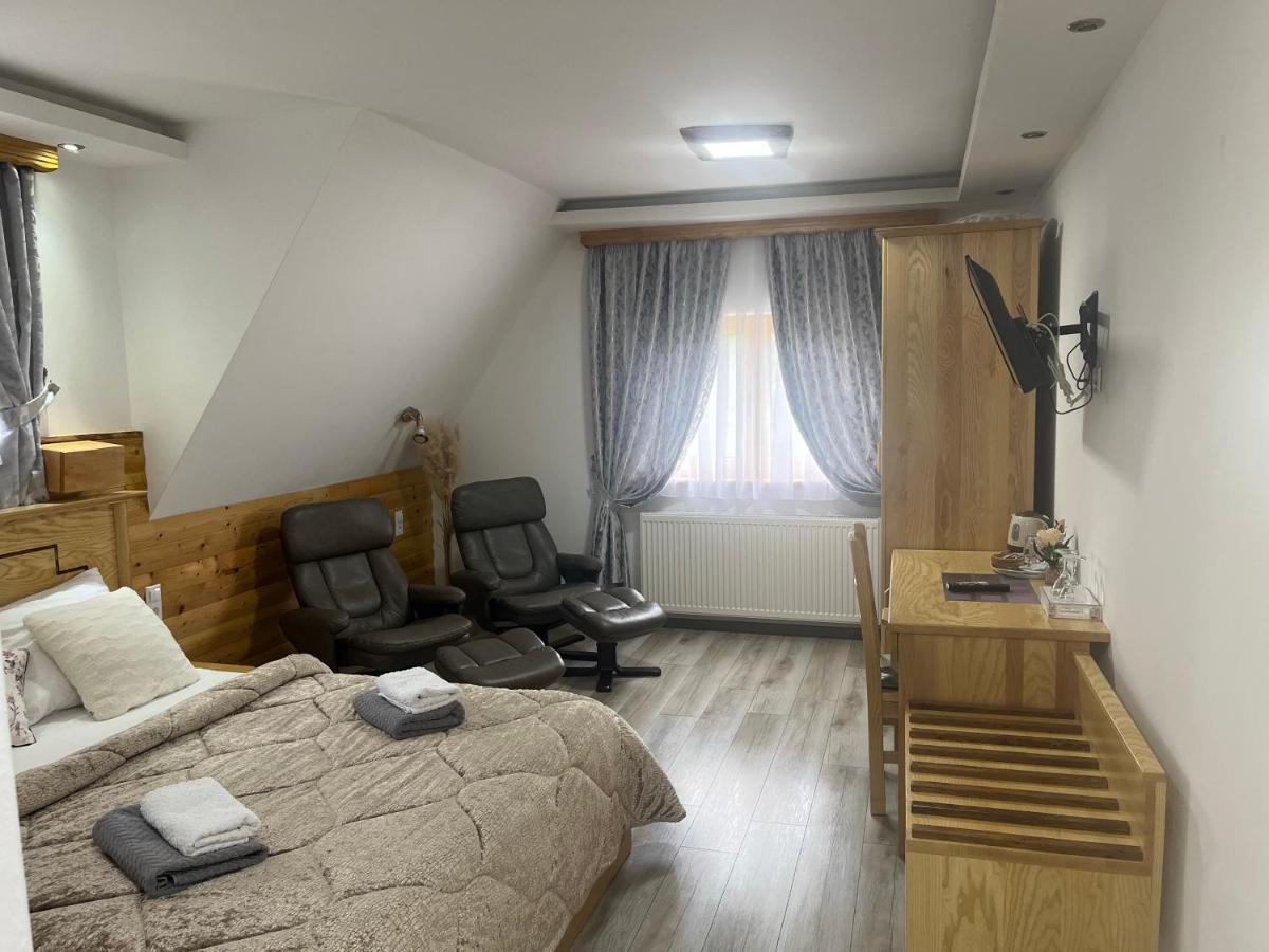 Rustic Inn River Prijeboj Εξωτερικό φωτογραφία