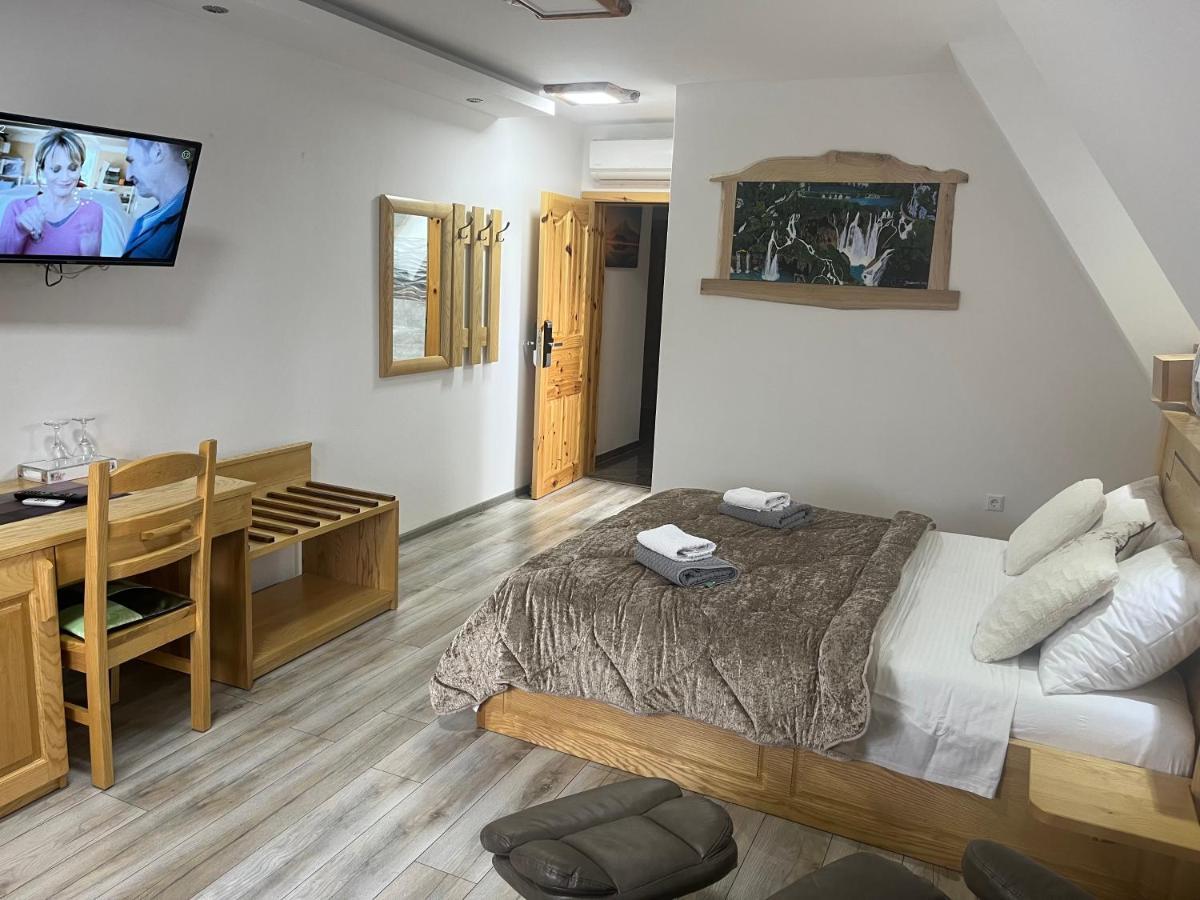 Rustic Inn River Prijeboj Εξωτερικό φωτογραφία